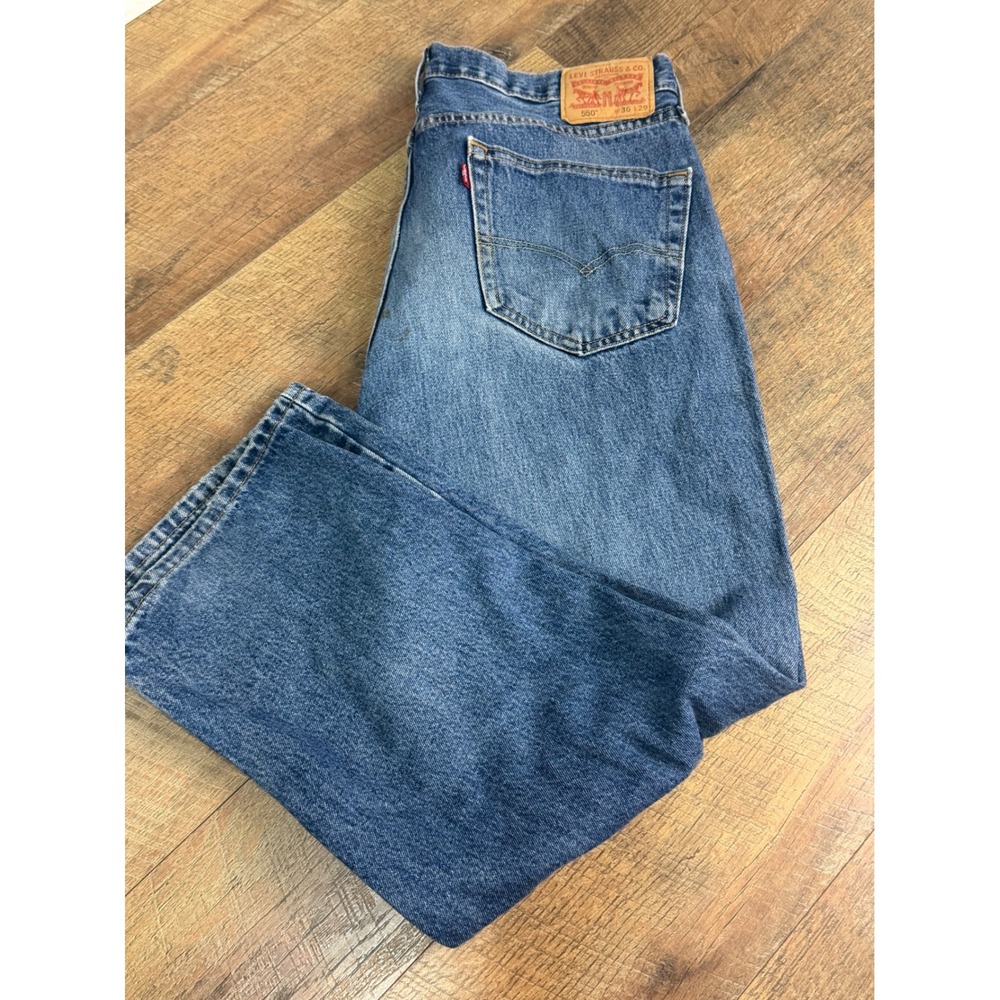 Levis 550 Relaxed Fit Tapered Leg Blue Jeans Mens 36x29 Medium Wash Denim